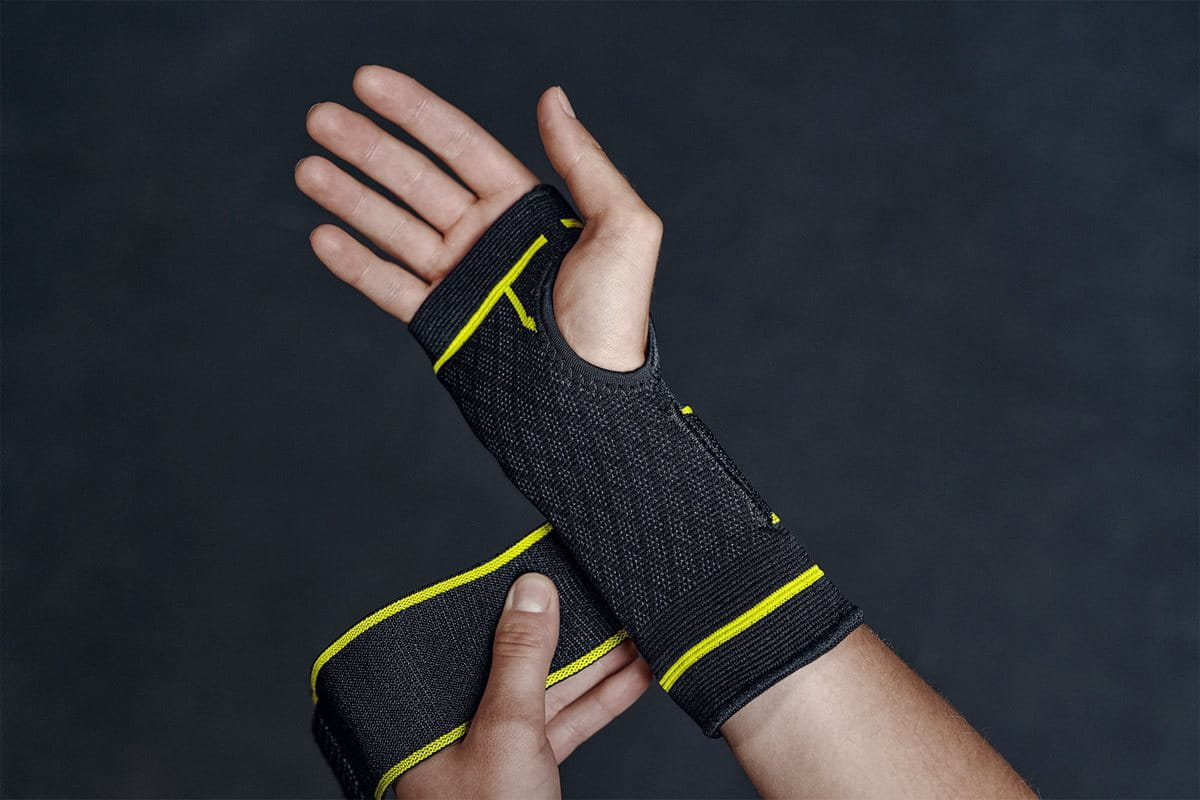 Performance Wrist Support Advanced Flexibility Elastoplast UK